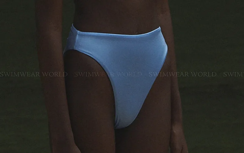 Alice Bikini ::RET