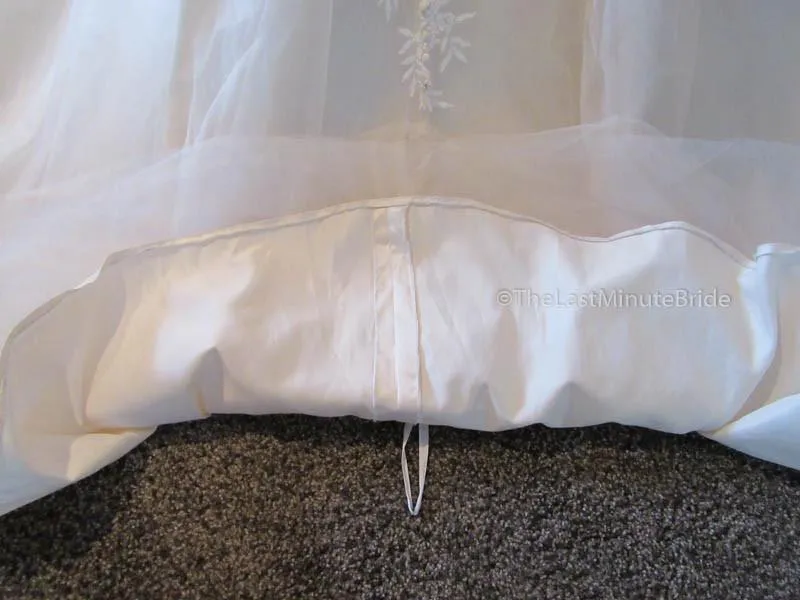 Allure Bridals 2809