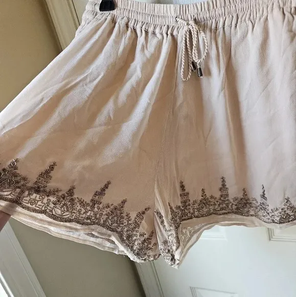 Anthropologie Maeve Beaded Shorts Womens Small Chiffon Festival Boho Hippie