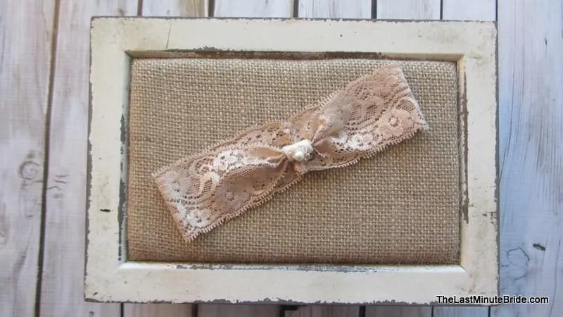 Bridal Garter Style: Tickeled Pink (Set)