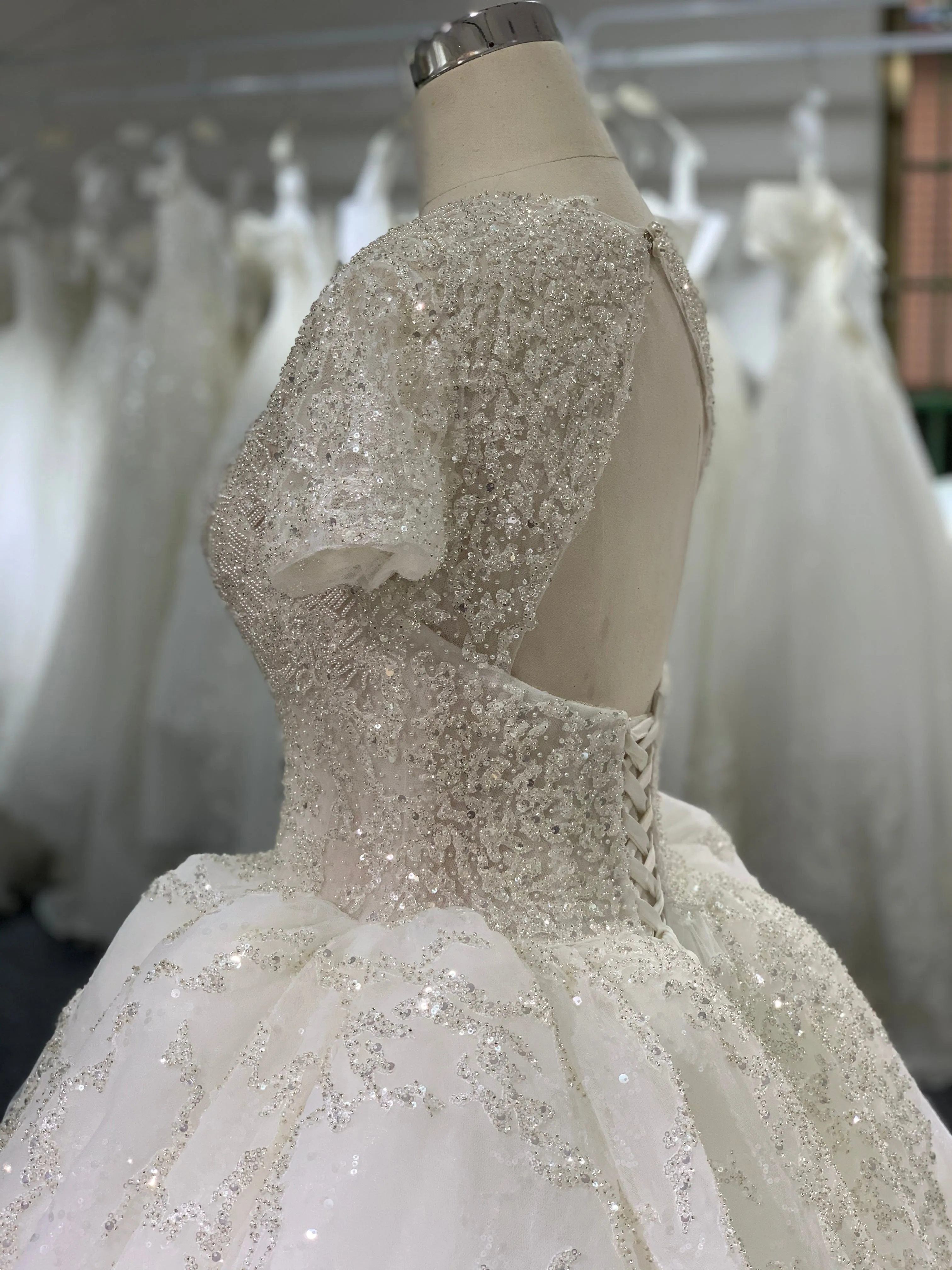 BYG 2020 fashion style short sleeves wedding dress