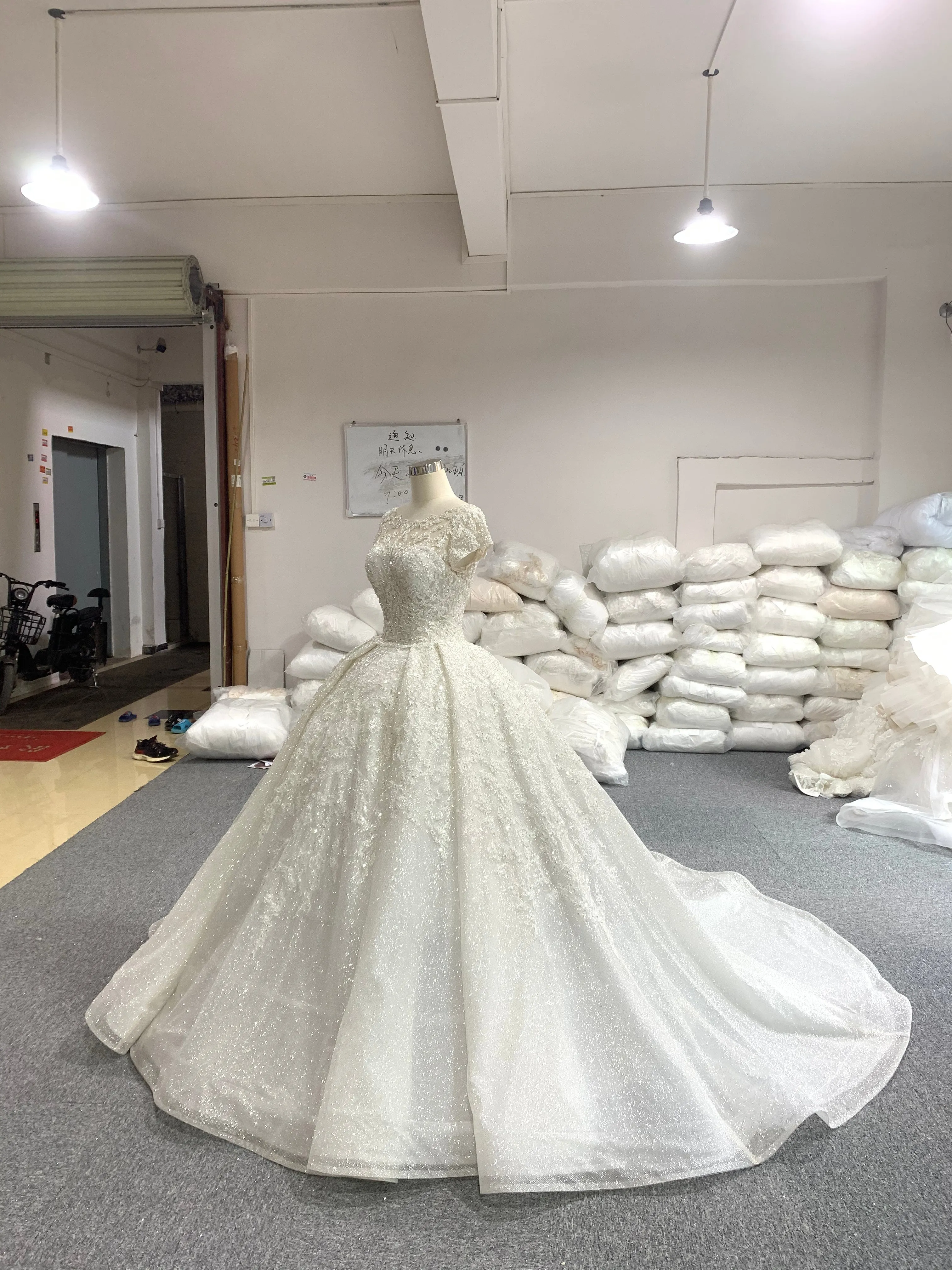 BYG newest portrait cap sleeves lace wedding dress