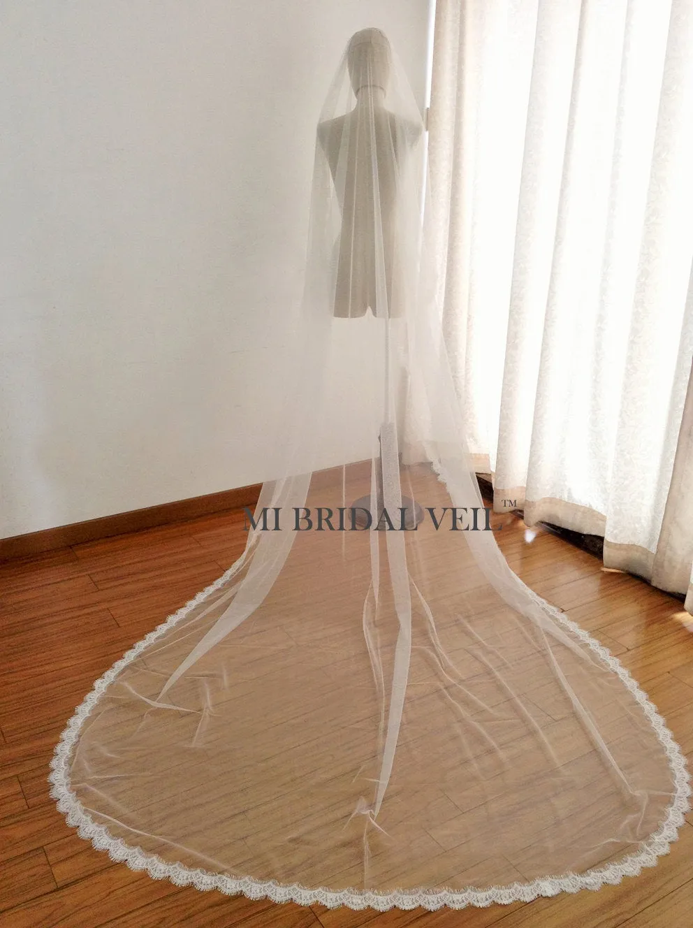 Cathedral Wedding Veil, Small Eyelash Chantilly Boho Lace Veil, Mi Bridal