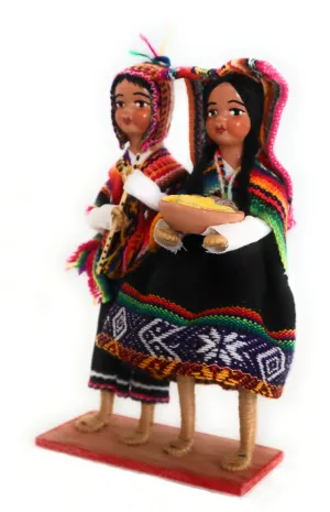 Cholitos Figurines Dolls Peruvian Folk Customs Maize Offering 6.5" Tall