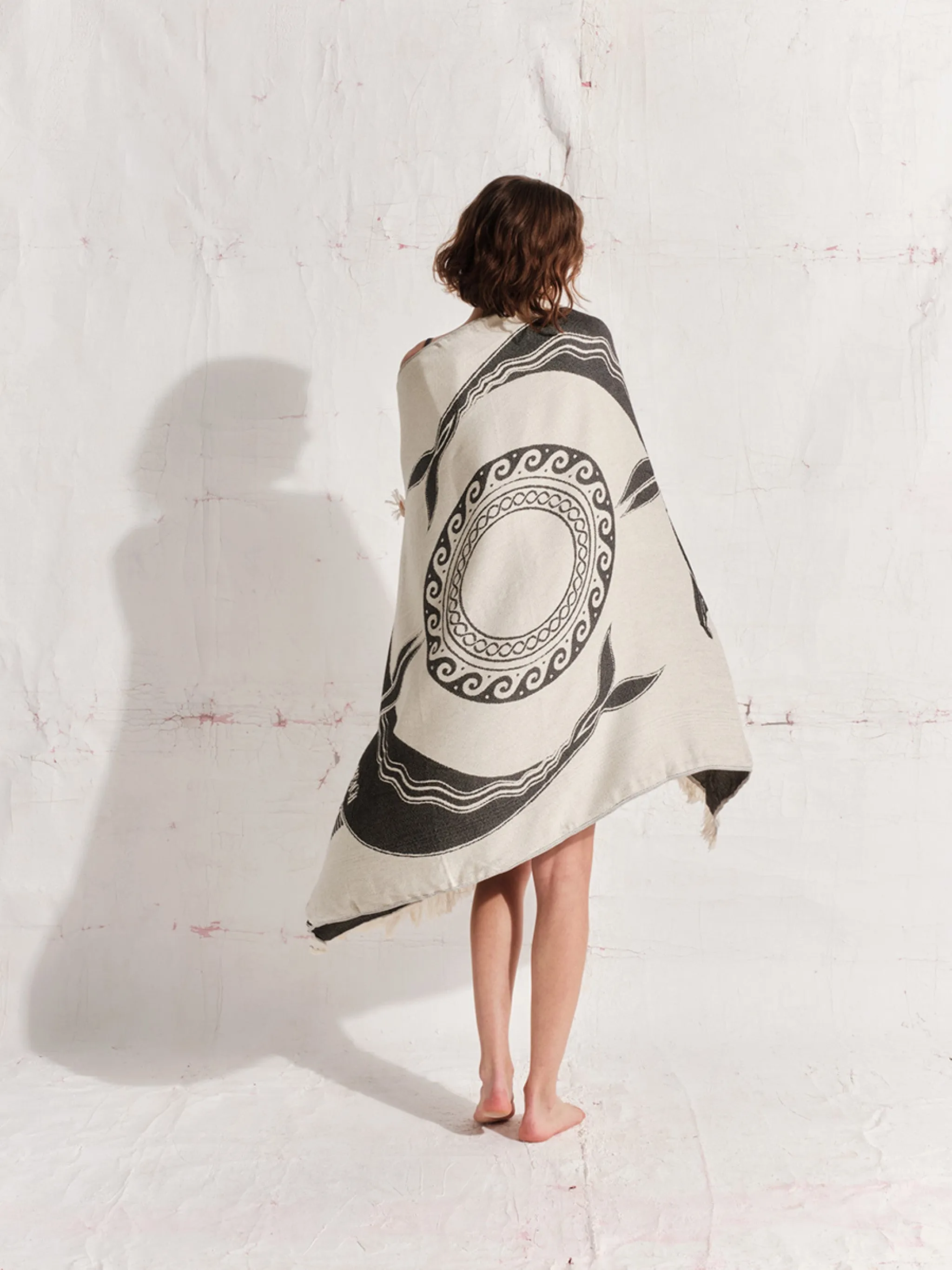 Delos | Feather Beach Towel
