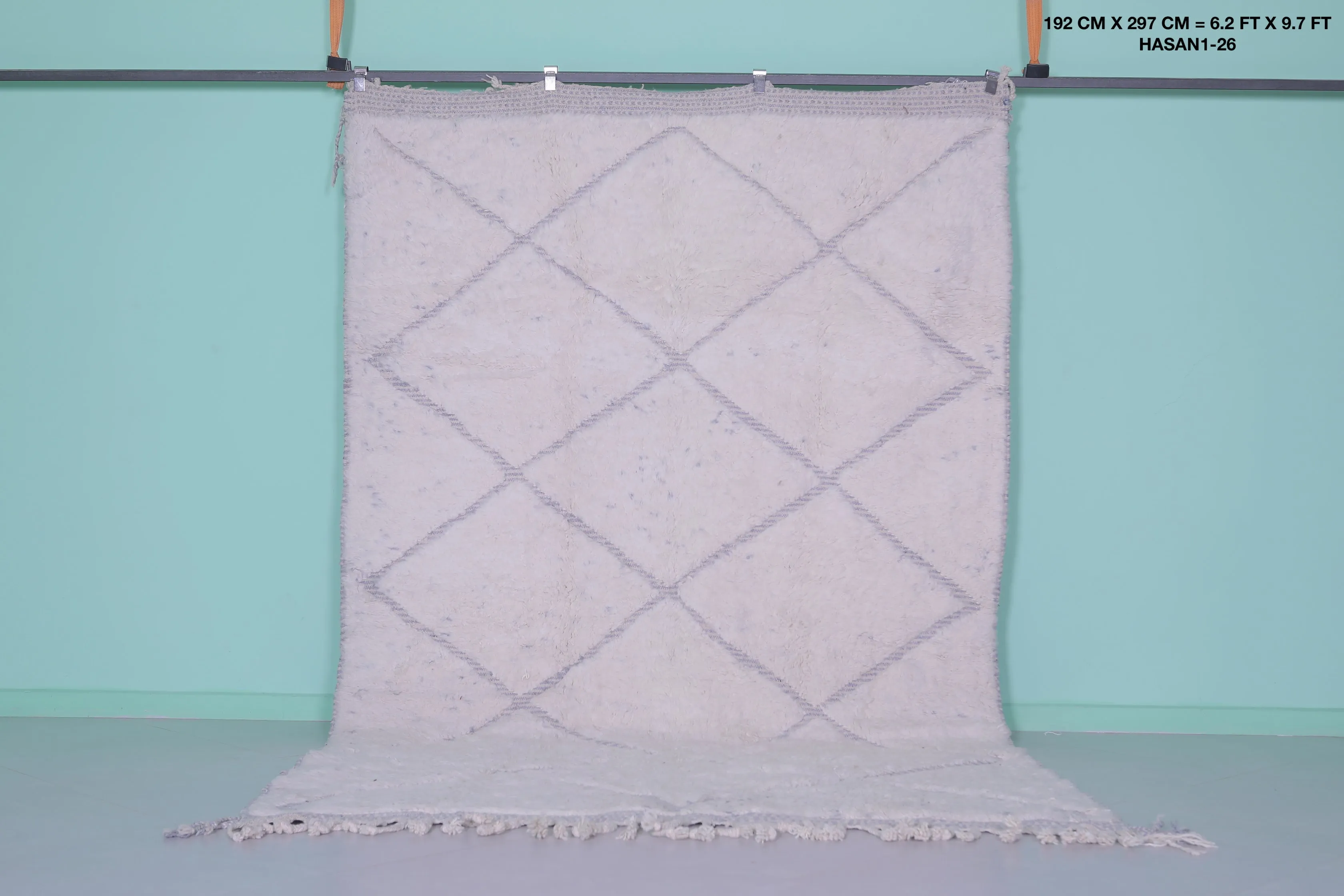 Diamond Moroccan Rug - Handmade Wool | 6.2 x 9.7 Feet