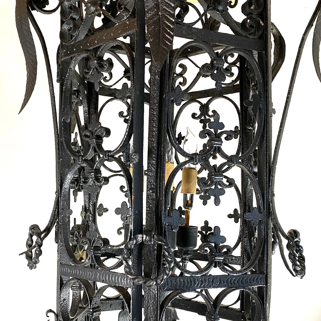 Fine Large American Wrought Iron Three-Light Hanging Pendant Lantern