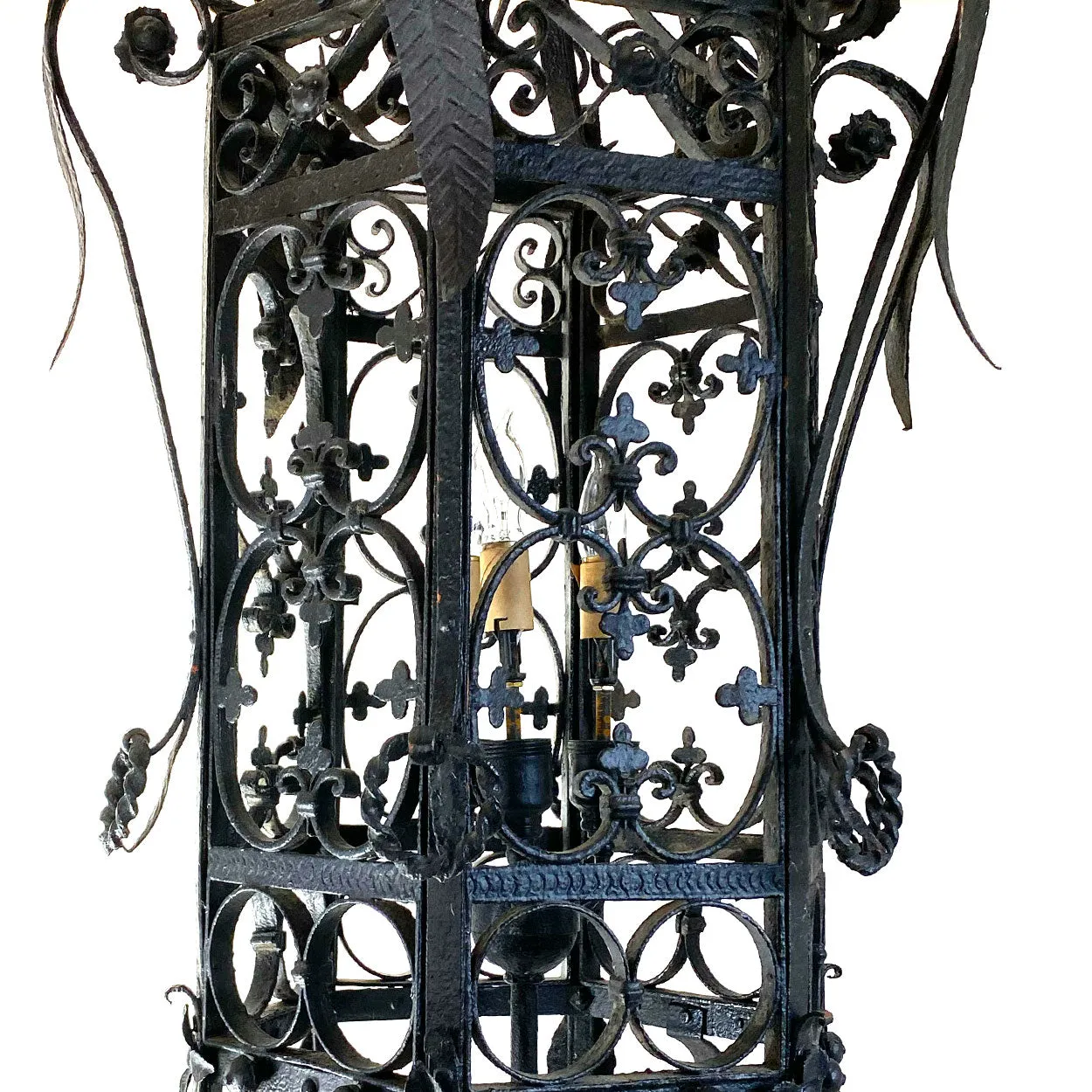 Fine Large American Wrought Iron Three-Light Hanging Pendant Lantern