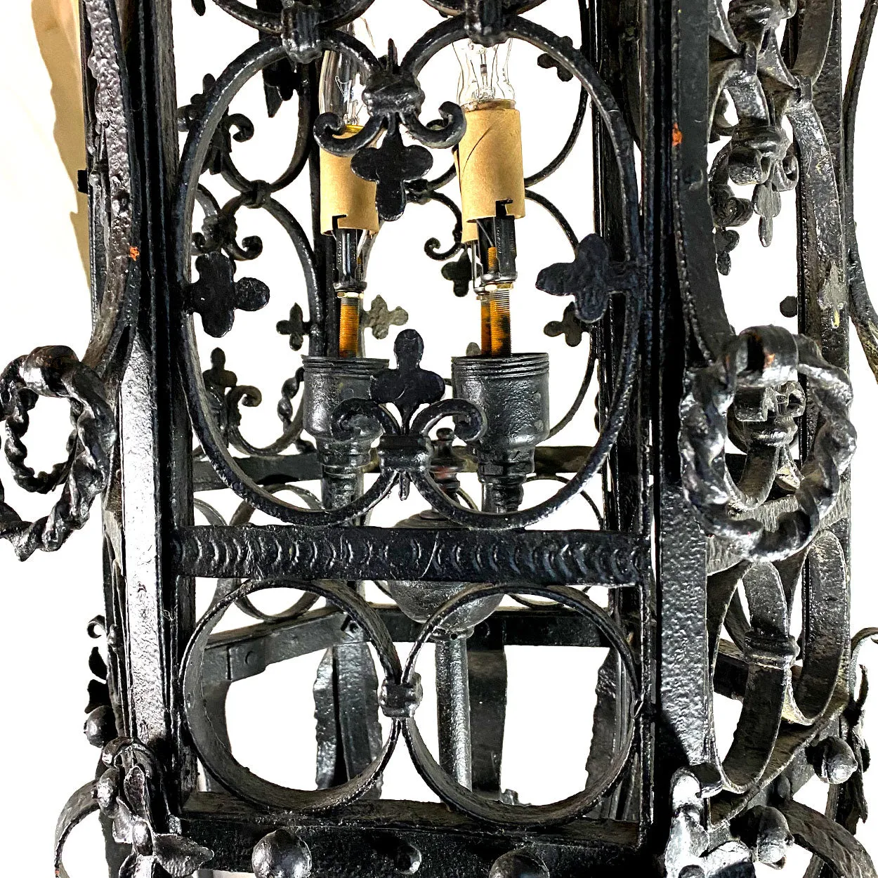 Fine Large American Wrought Iron Three-Light Hanging Pendant Lantern