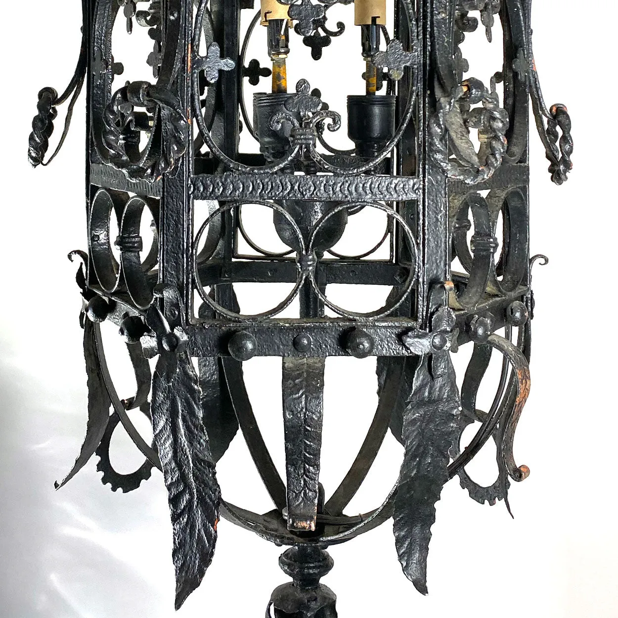 Fine Large American Wrought Iron Three-Light Hanging Pendant Lantern