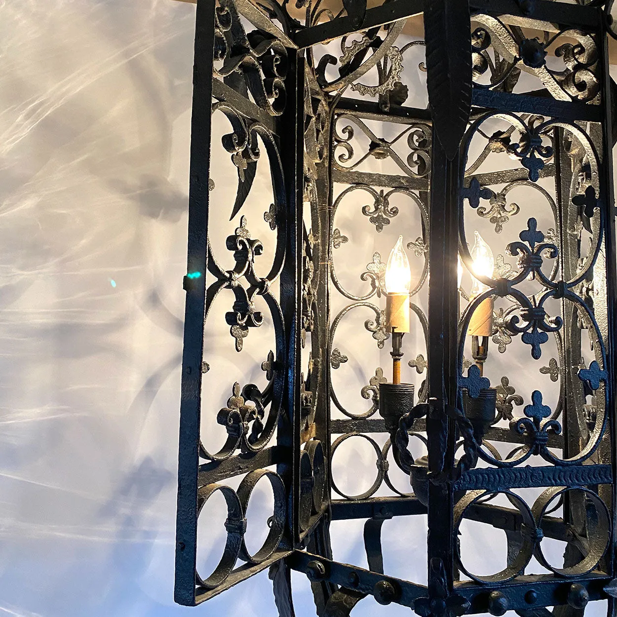 Fine Large American Wrought Iron Three-Light Hanging Pendant Lantern