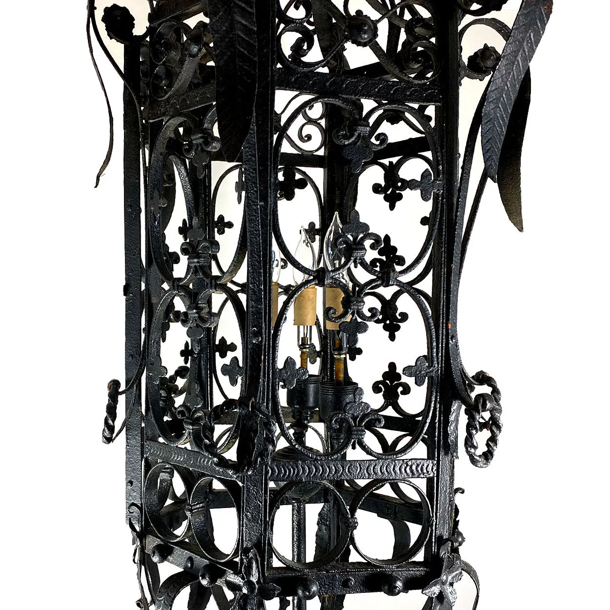 Fine Large American Wrought Iron Three-Light Hanging Pendant Lantern