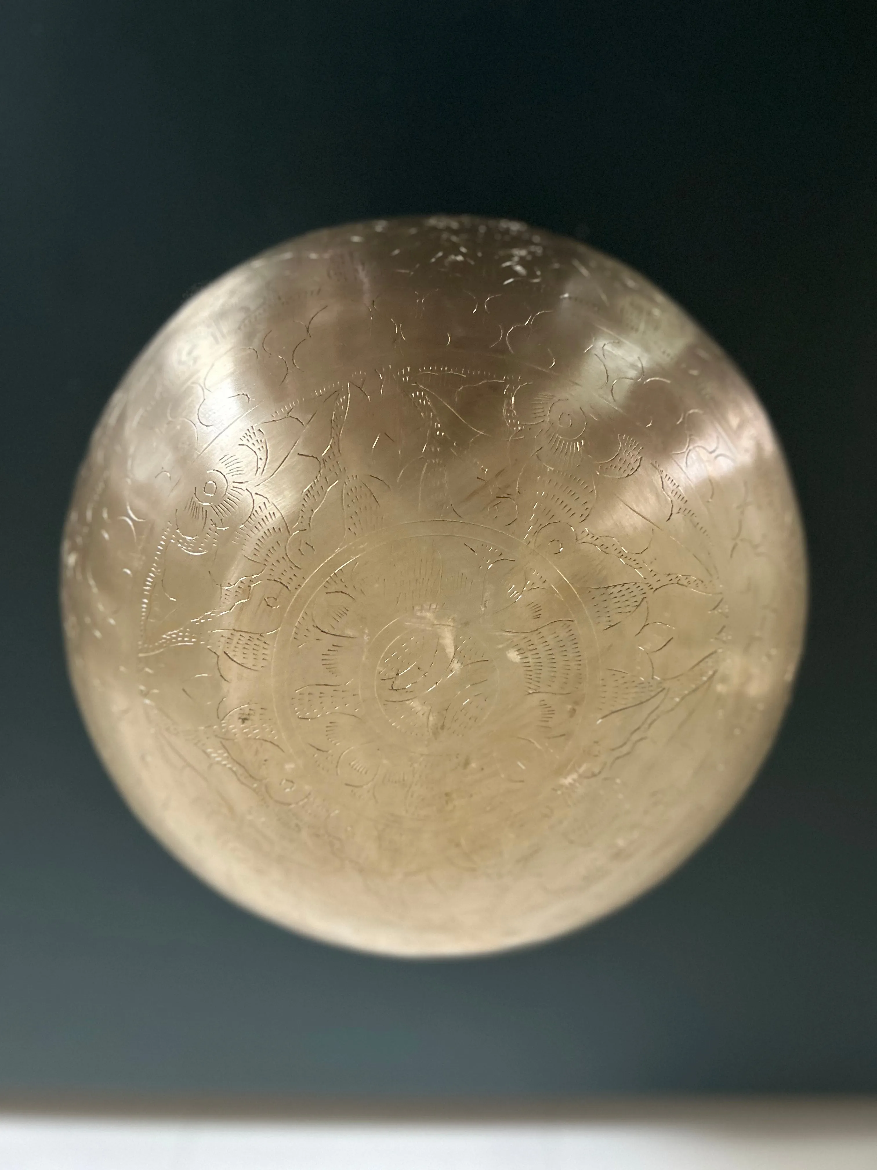 Golden Leaf Singing Bowl: 10.5 Inch 3rd Octave Subtle Etchings