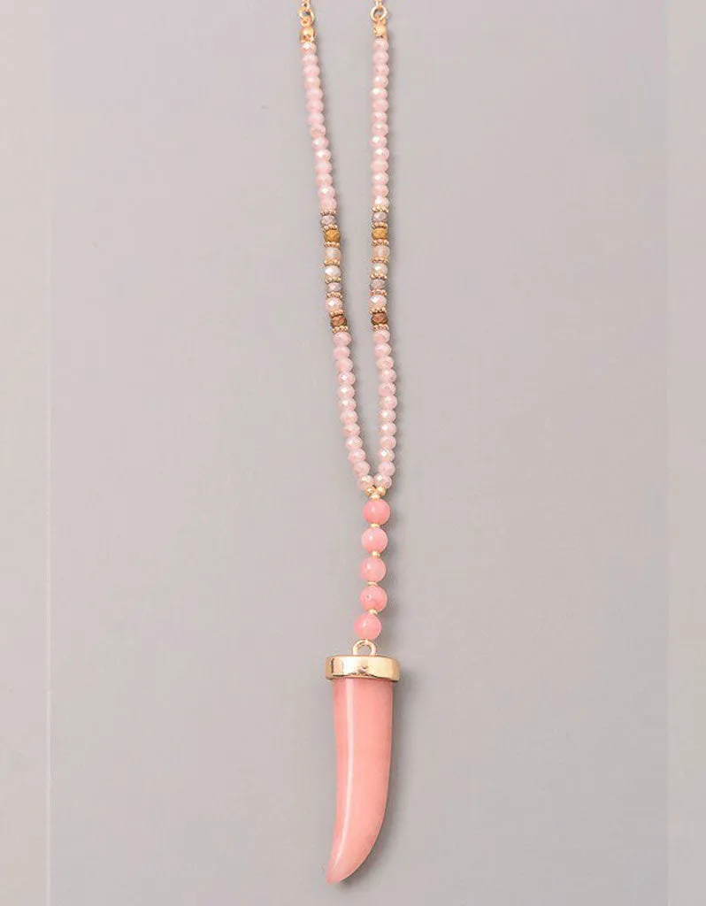 Gwyneth Beaded Horn Necklace in Pink