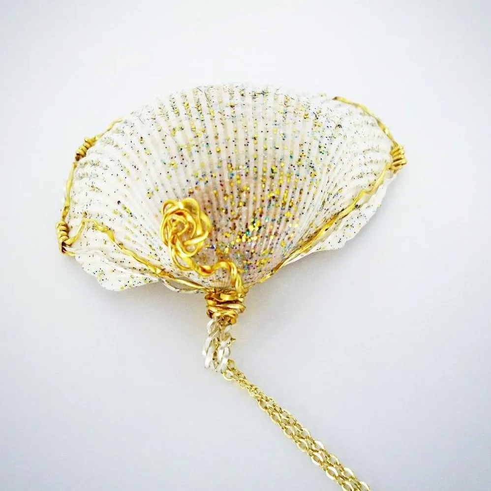 Handmade Super Sweet Giant Cockle Shell Pendant – Gold/Silver Wire Twirl, Glitter Embellished✨-Beach Boho