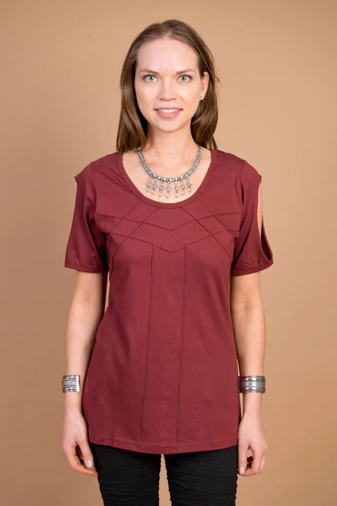 Isabella Tee