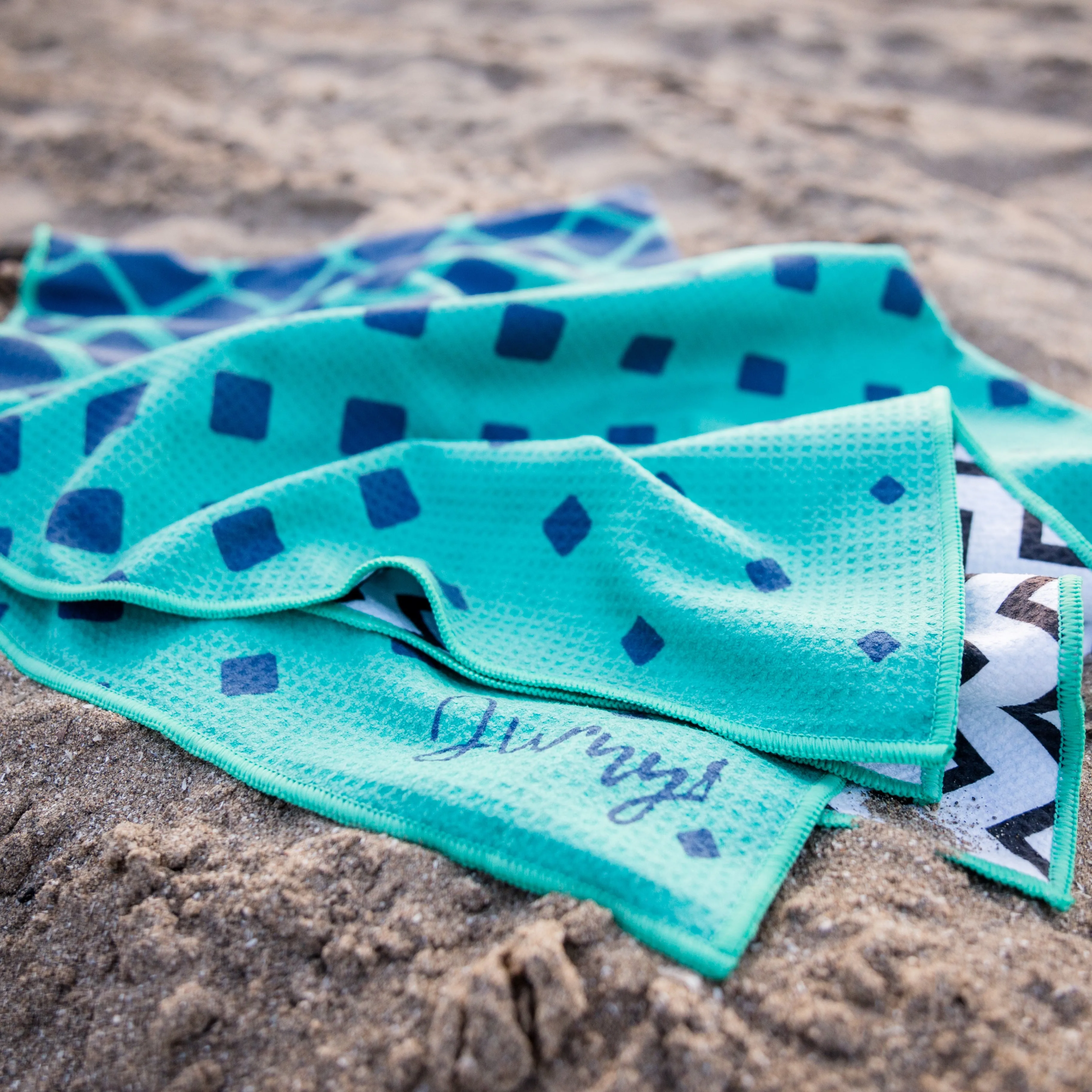 Jurny Sand-Free Beach Towel