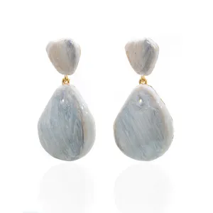 Large Teardrop Shell Earring Beige