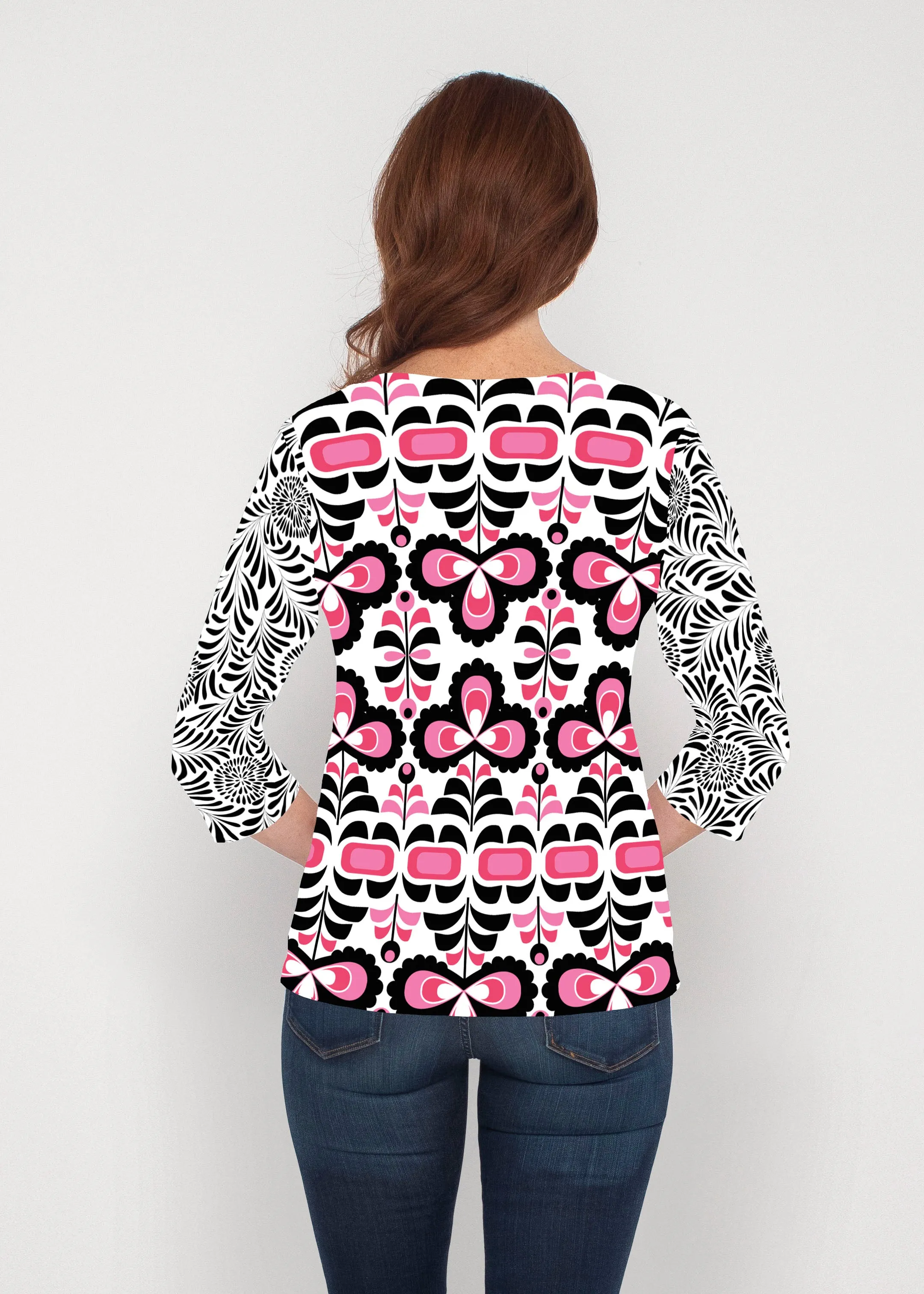 Lolly (8090) ~ Signature 3/4 Sleeve V-Neck Top