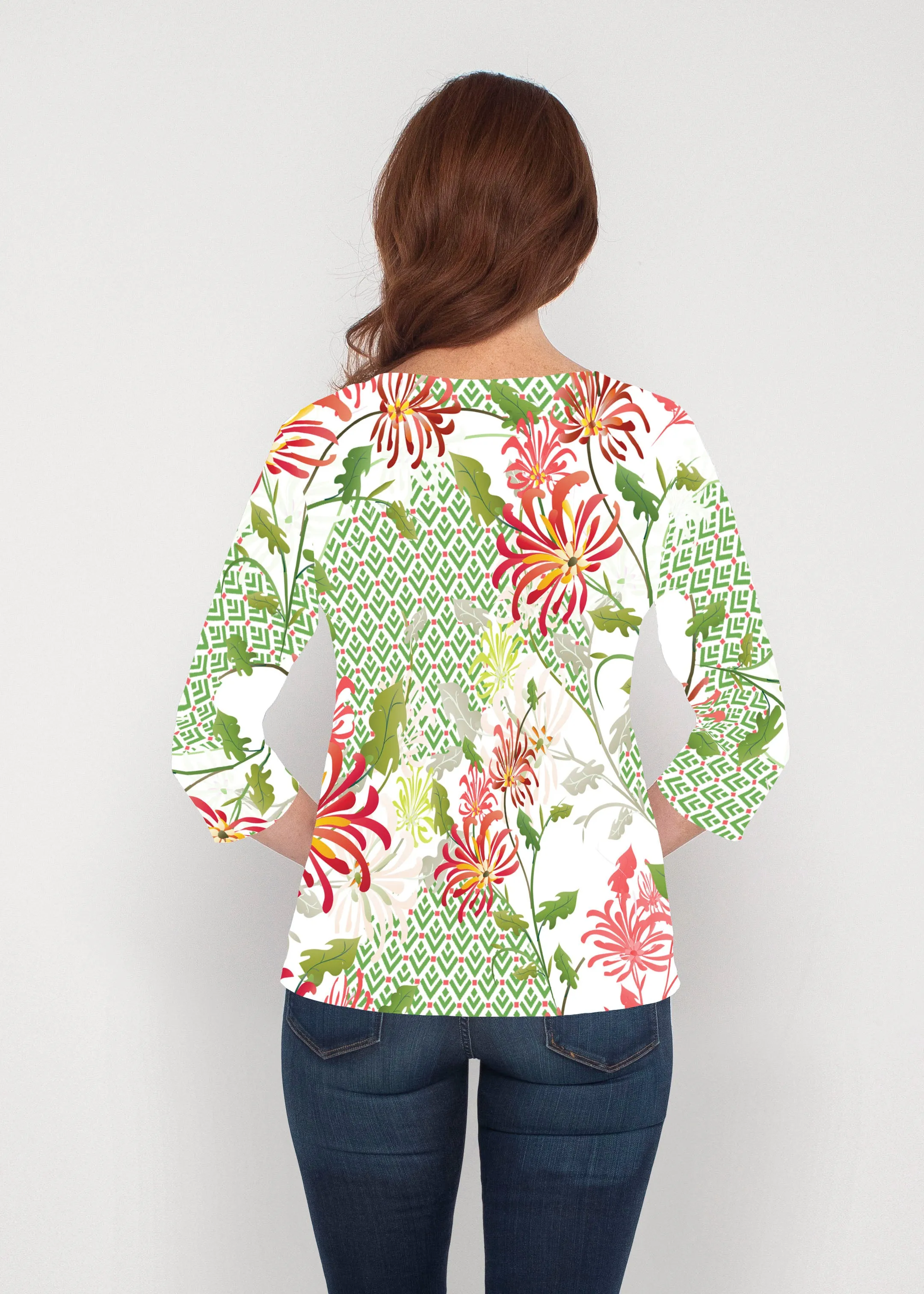 Lucia Green (8089) ~ Signature 3/4 Sleeve V-Neck Top
