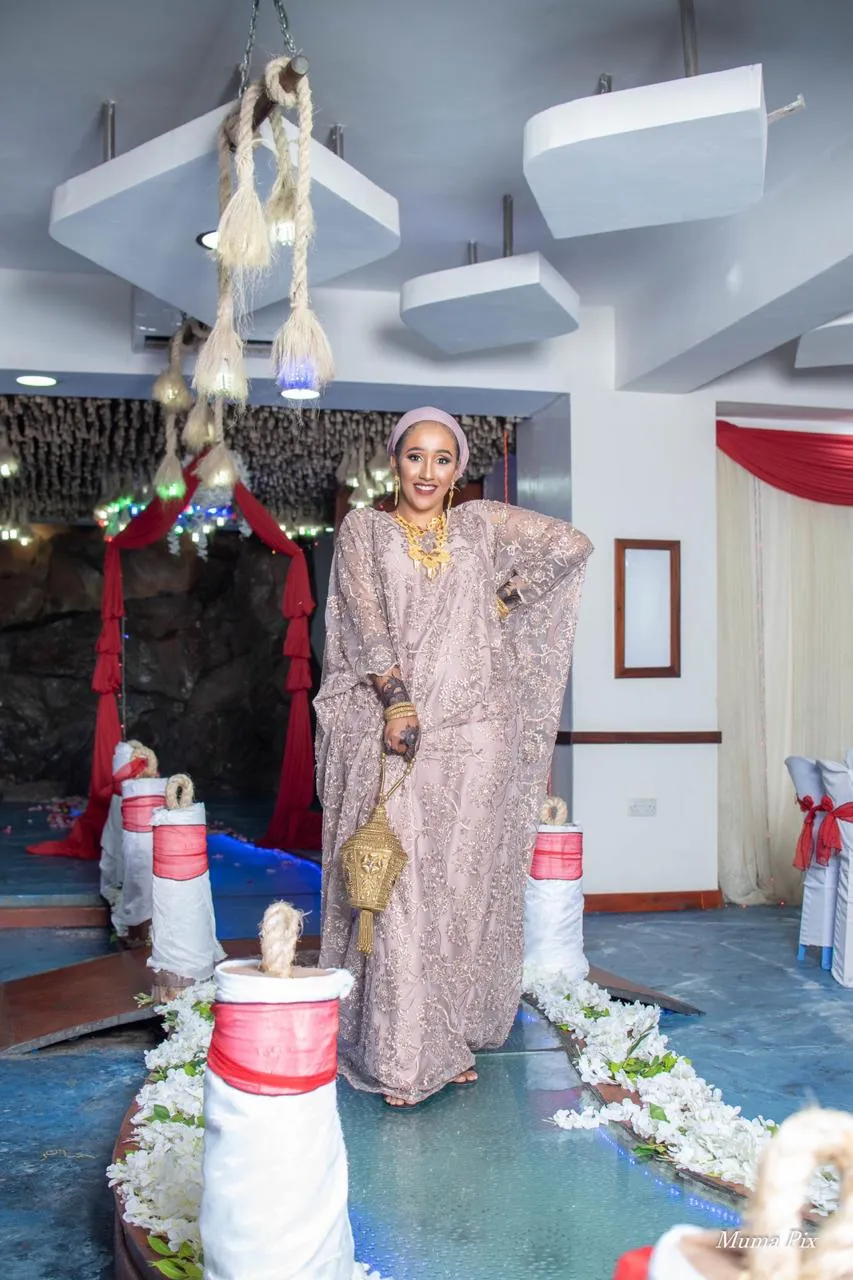 Maryam Lace Bridal Dirac