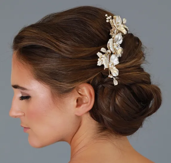 Matte Gold Floral, Ivory Pearls & Crystal Comb