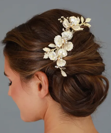 Matte Gold Floral, Ivory Pearls & Crystal Comb