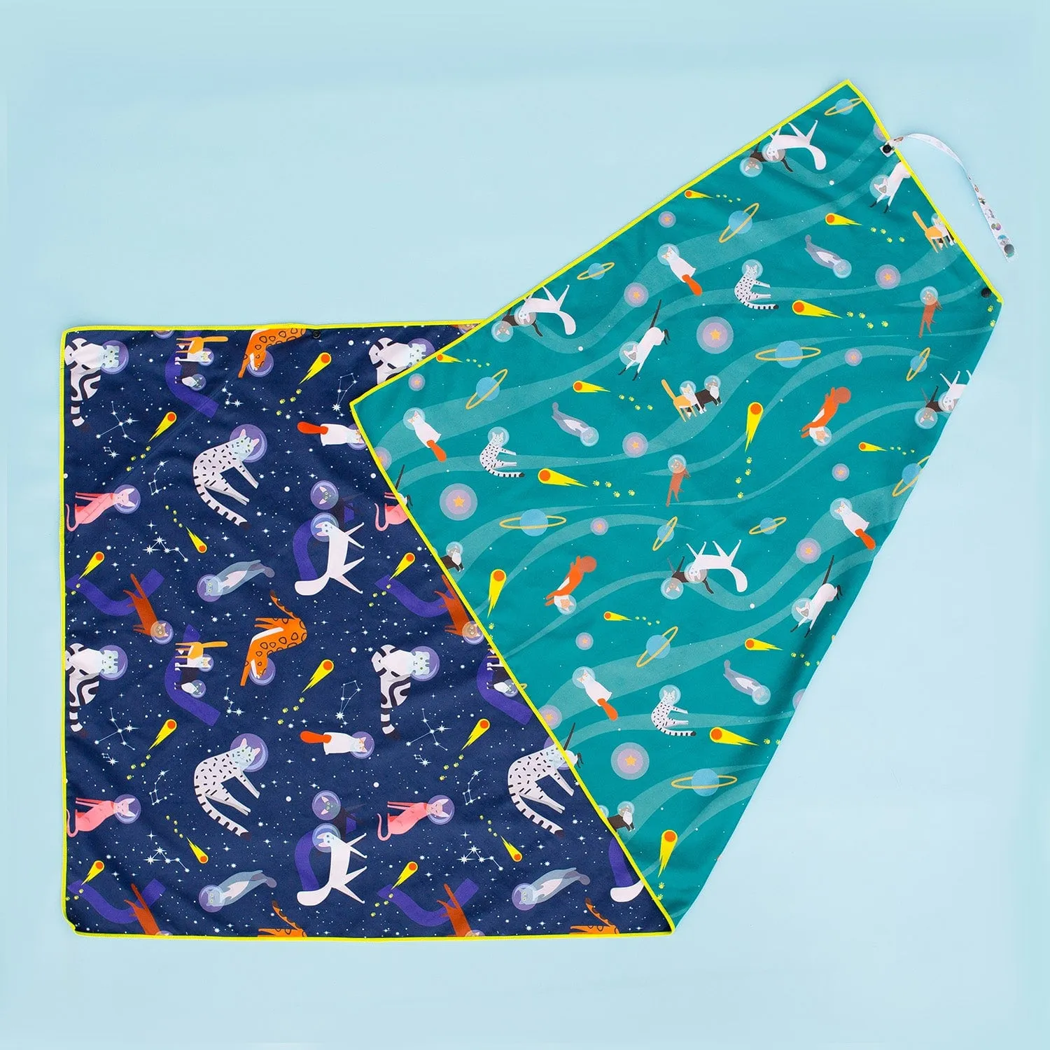 Moasis Beach Towel