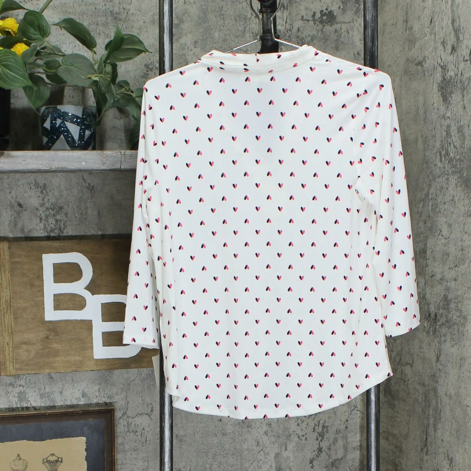 NWT Charter Club Petite 3/4-Sleeve Dual-Colored Heart Blouse. 100115442PT PM