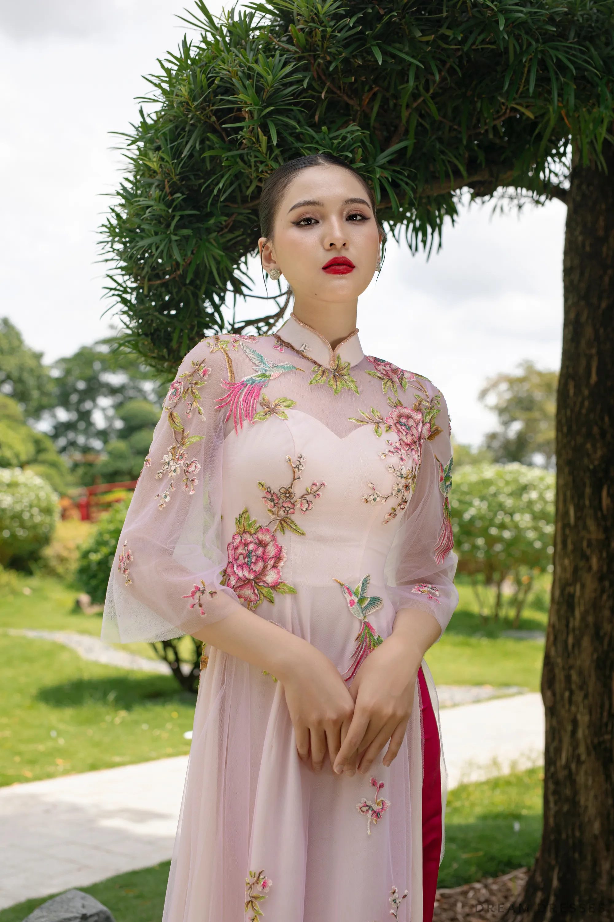 Pink Modern Bridal Ao Dai | Traditional Vietnamese Bridal Dress with Couture Lace (#THALIA)