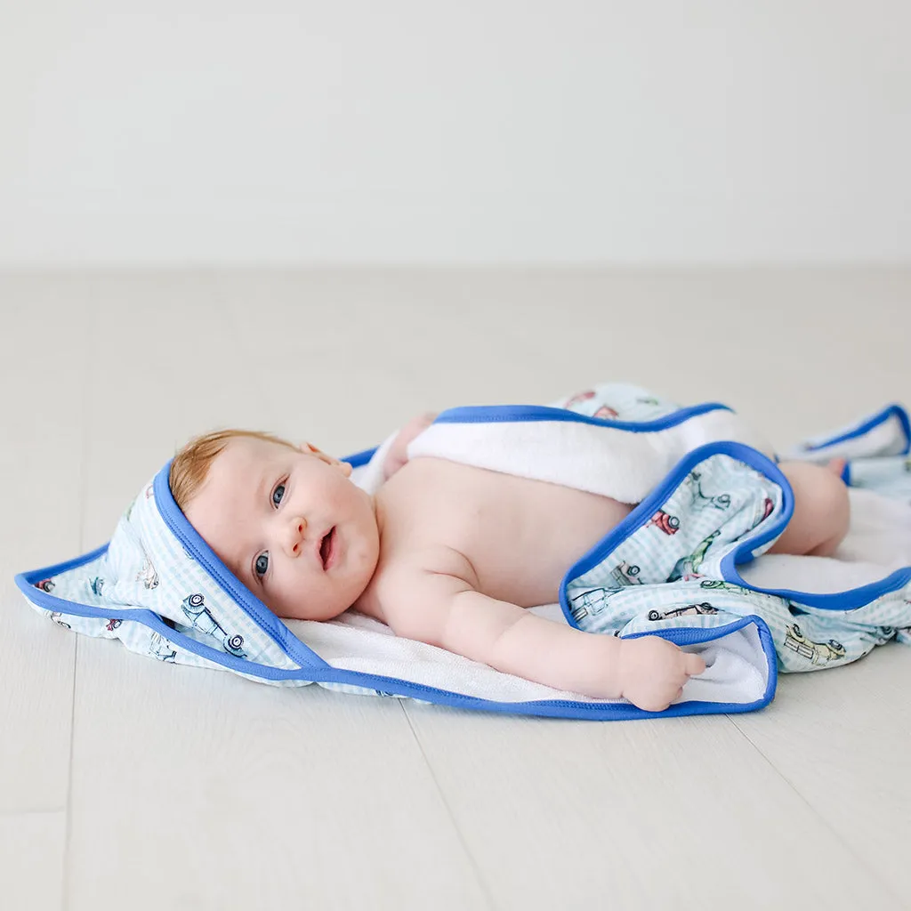 Posh Peanut Redford Hooded Towel