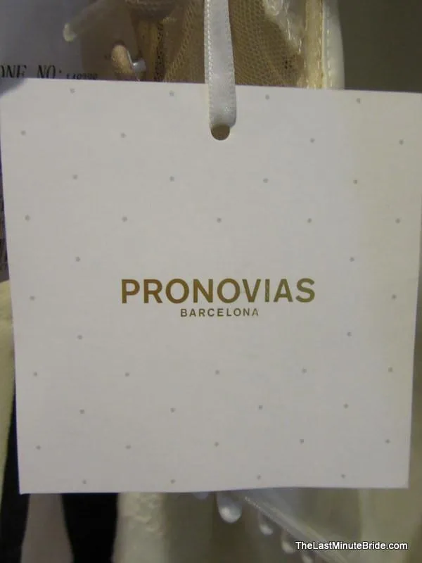 Pronovias Phoebe