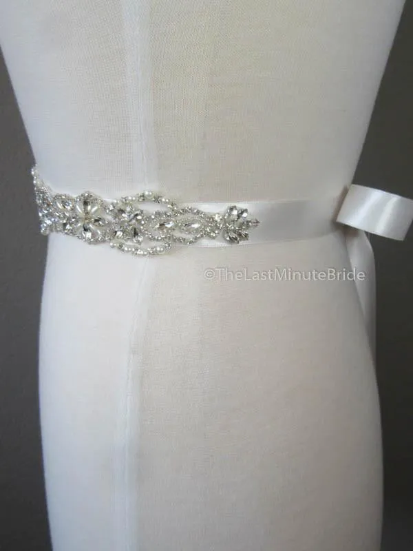 Rhinestone & Pearl Beaded Belt Style: Geneva