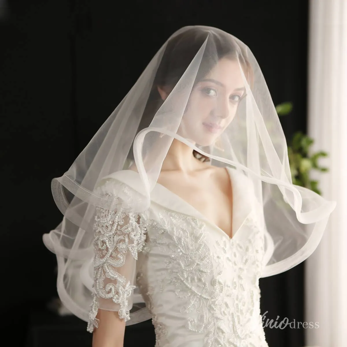 Roycebridal Elbow Length Tulle Bridal Blusher Veils AC1294