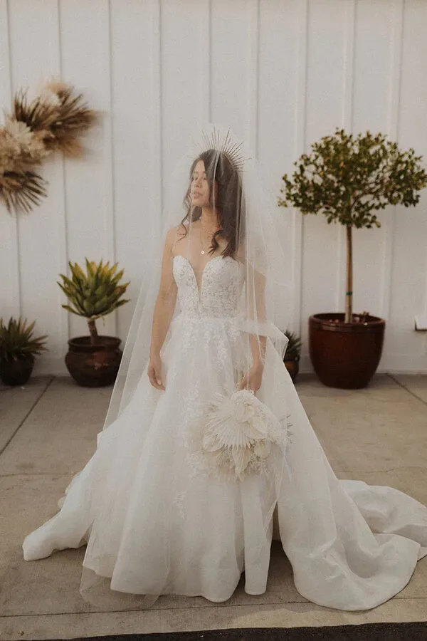 Roycebridal Ivory Ball Gown Strapless Sweetheart Lace Appliques Wedding Dresses, MW958
