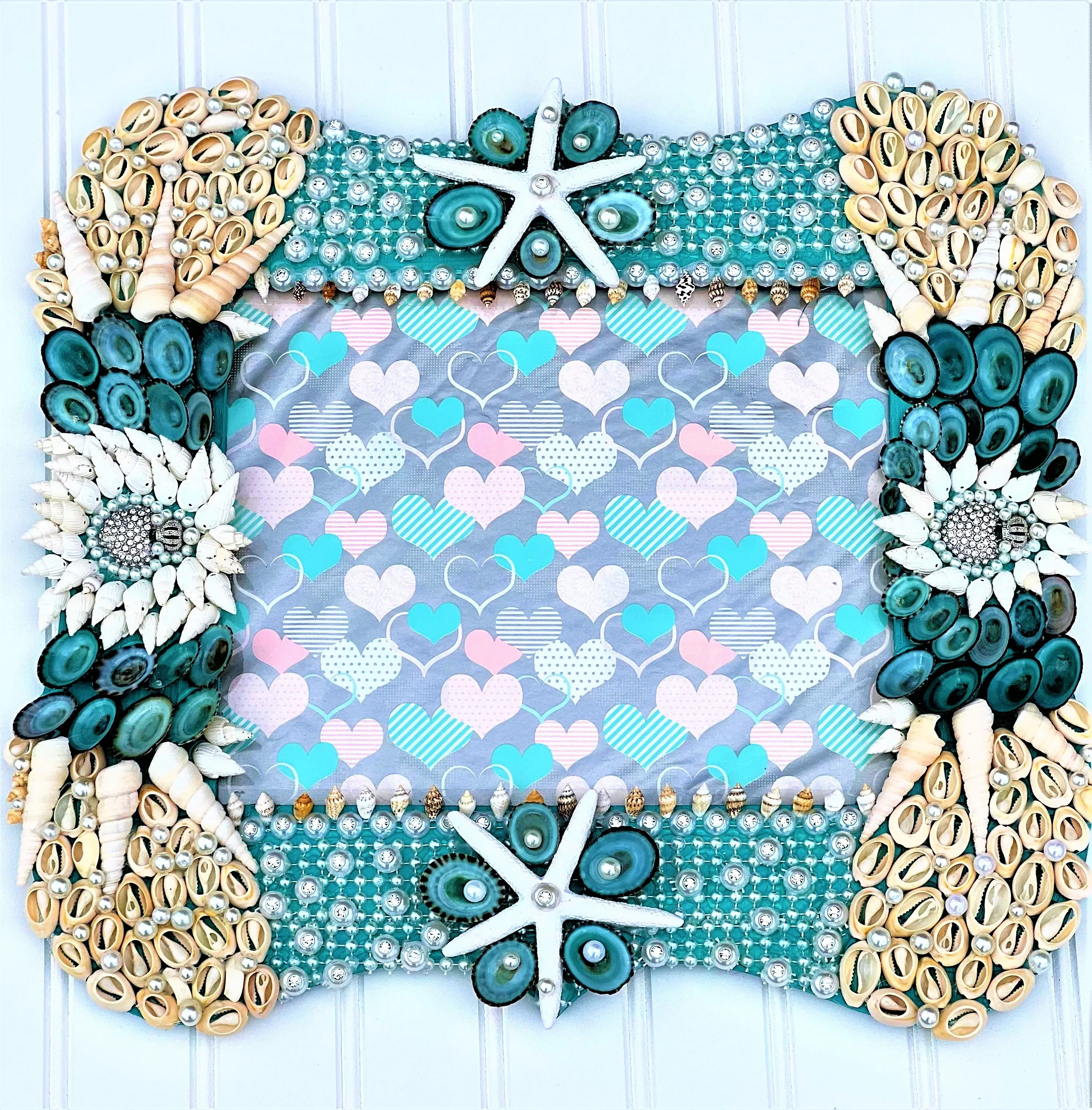 Sea Shell Picture Frame/Art, Wall Art, 15"L x 14"W  8x10 Photo
