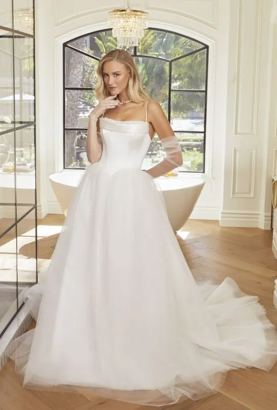 Size 12 Casablanca 2567 Hepburn Ivory Gown