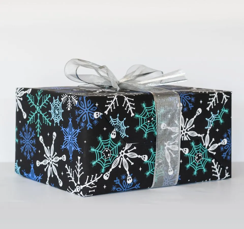 Skull Snowflake Gift Wrap (8ft Roll)