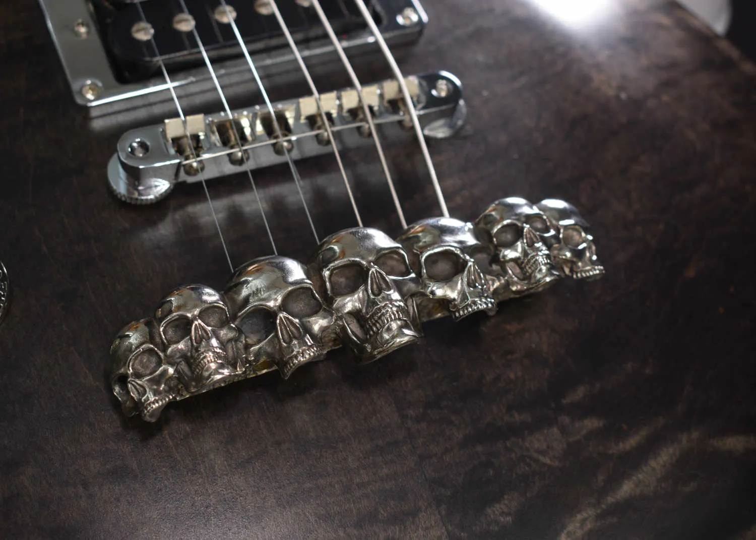 Skull Tailpiece