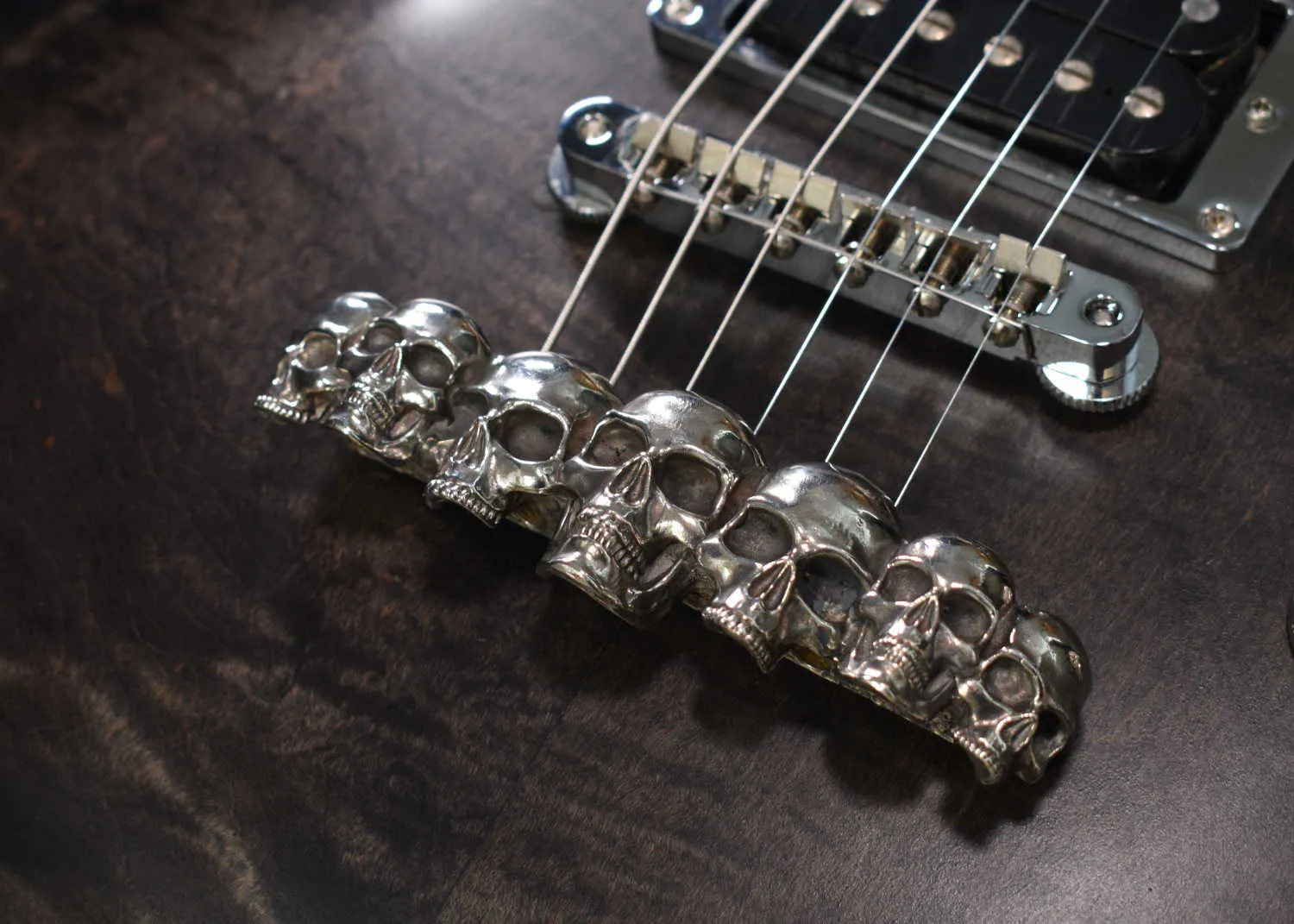 Skull Tailpiece