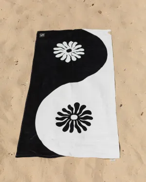 Slowtide Beach Towel- Botanical Balance