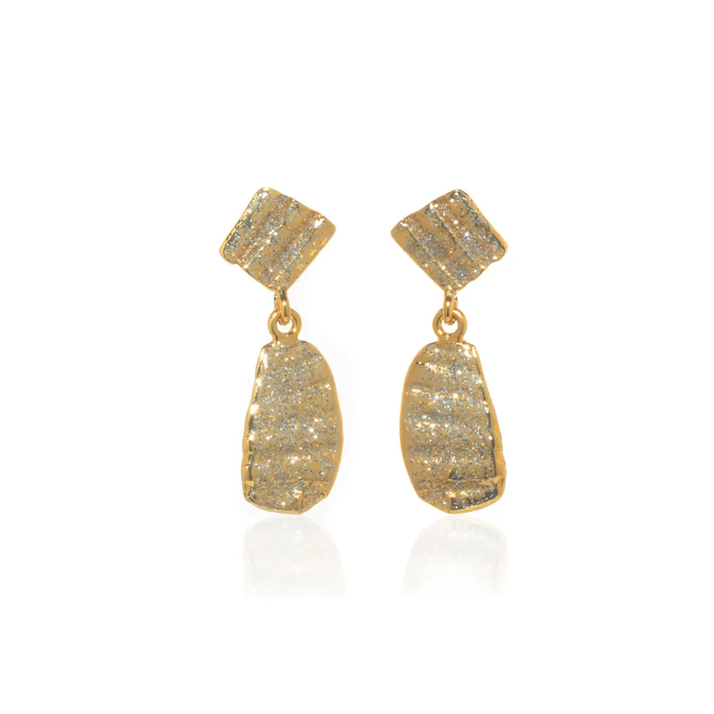 Small Ridged Shell Drop Oval Earring Gold Stardust