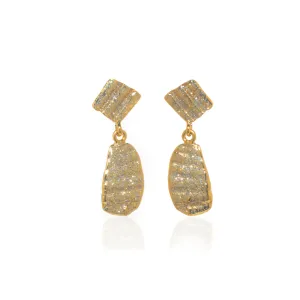 Small Ridged Shell Drop Oval Earring Gold Stardust