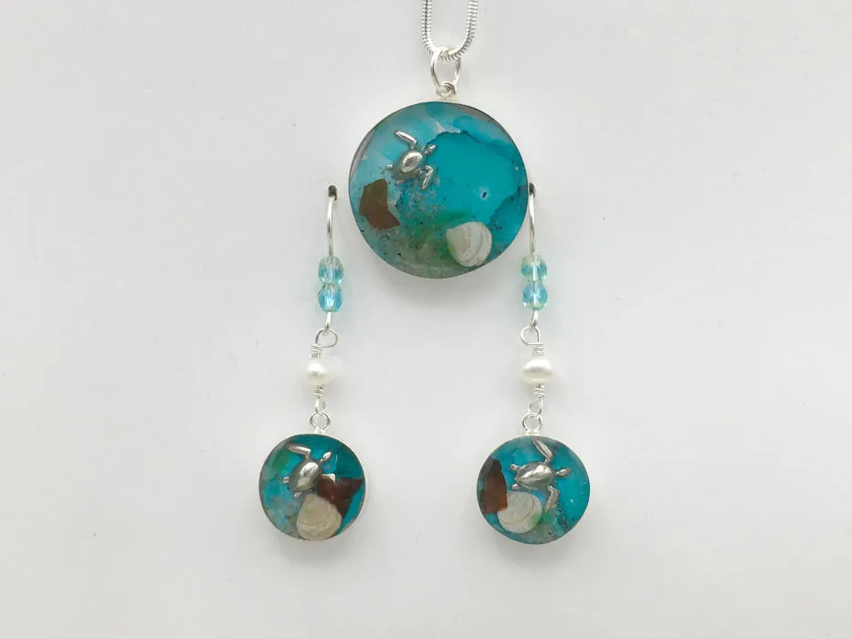 Sterling silver 25mm Round Pendant with Chain and Earring Set with Shells, Sand, Sea glass, Seaweed, plants, Sea turtle,  New Jersey, LBI, shore, ocean,  beach comber, Alcohol ink