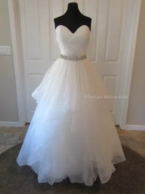 The Last Minute Bride Style Nicole