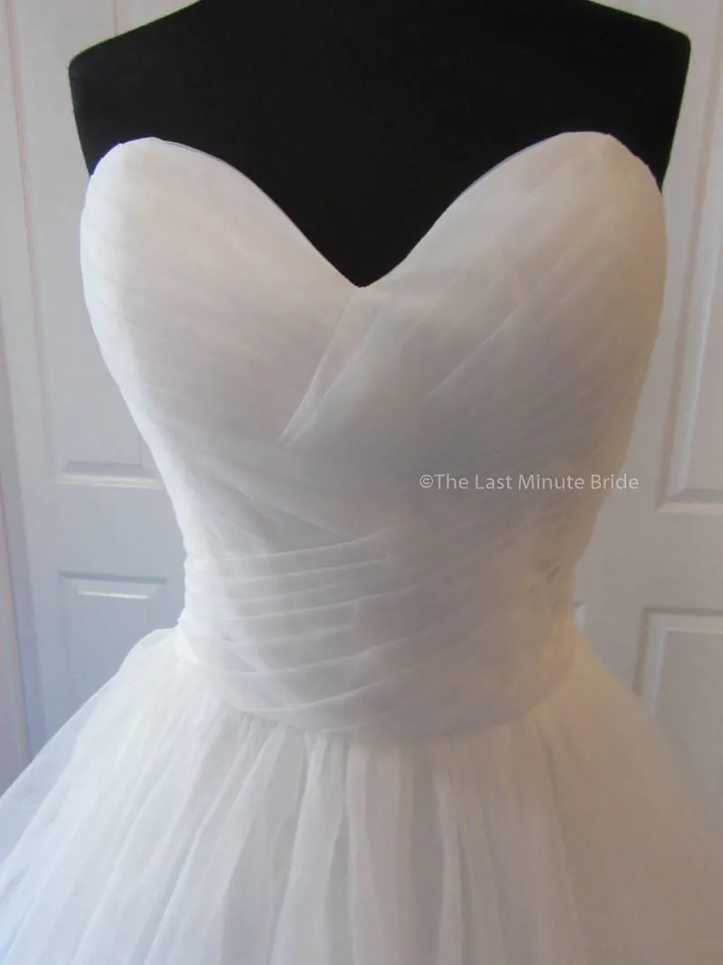 The Last Minute Bride Style Nicole