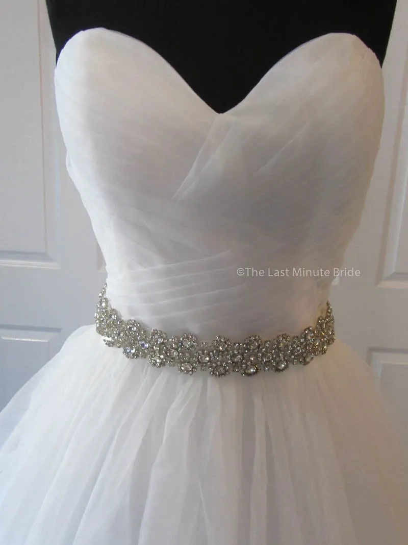 The Last Minute Bride Style Nicole