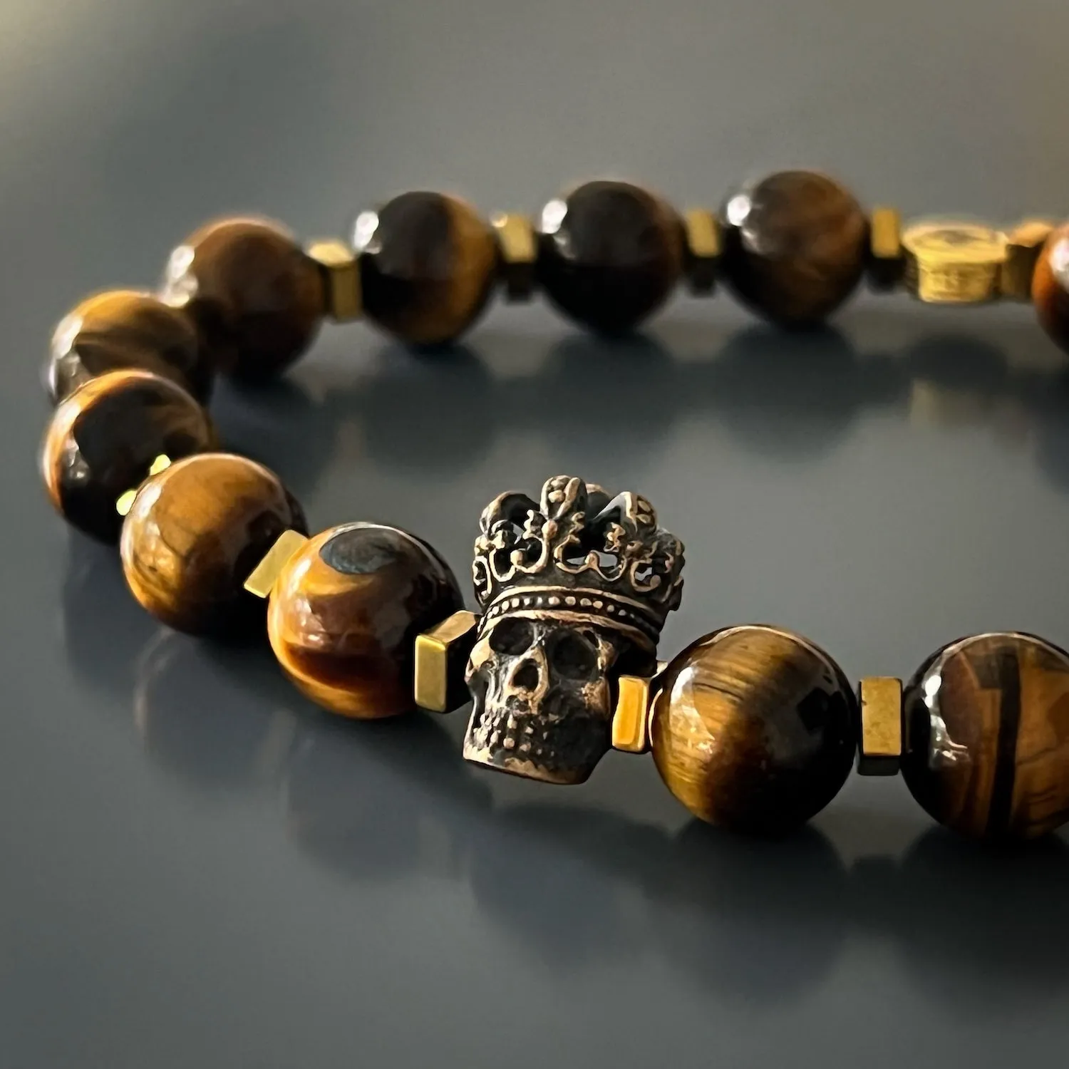 Tiger's Eye Stone Beaded King Skull Charm Bracelet