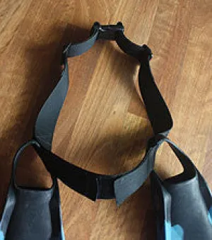 Tow-In Fin Belt