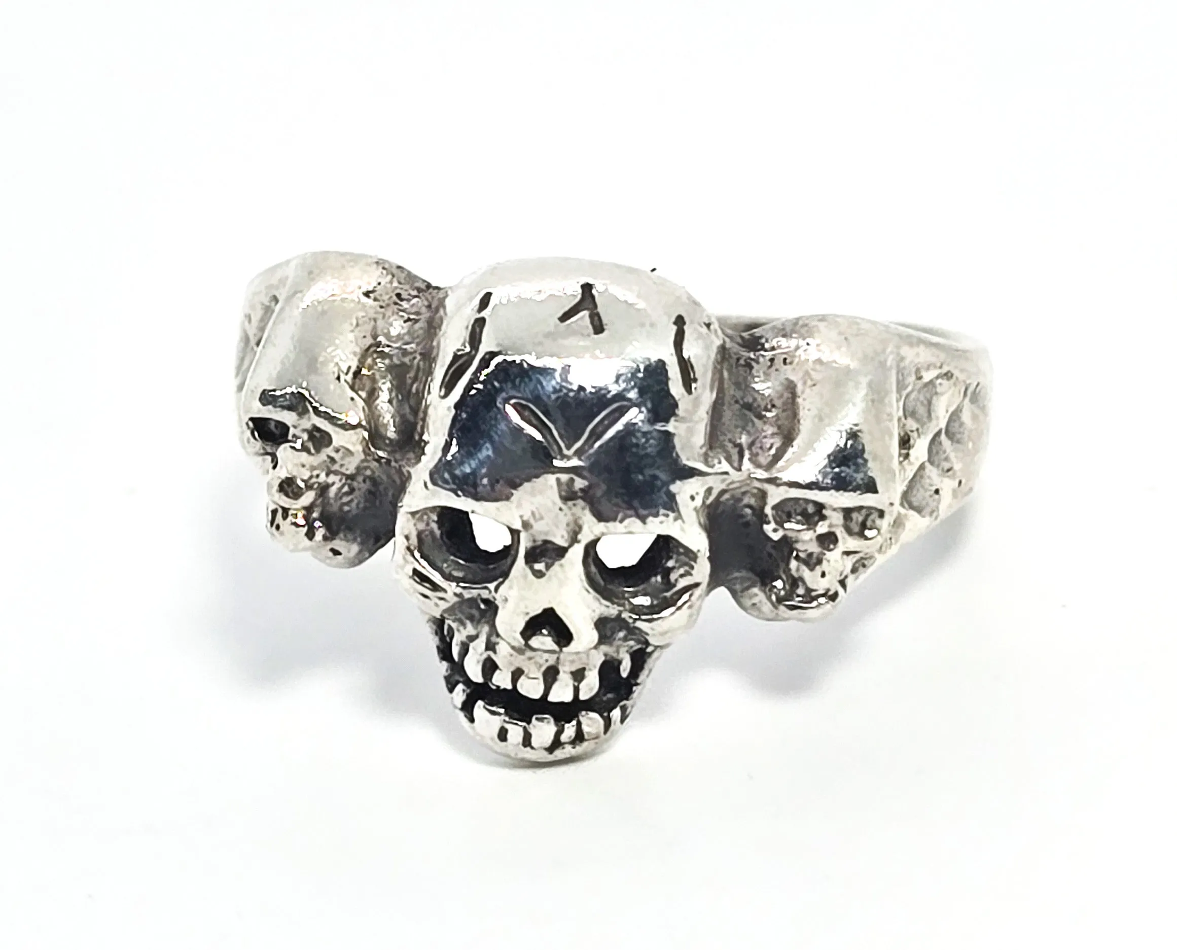 Triple skull head vintage solid sterling silver retro biker gothic ring size 7.5
